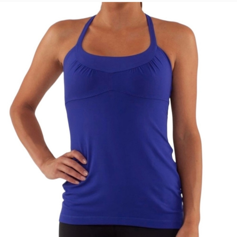 Lululemon scoop me up tank. Blue size 4